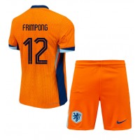 Camisa de time de futebol Holanda Jeremie Frimpong #12 Replicas 1º Equipamento Infantil Europeu 2024 Manga Curta (+ Calças curtas)